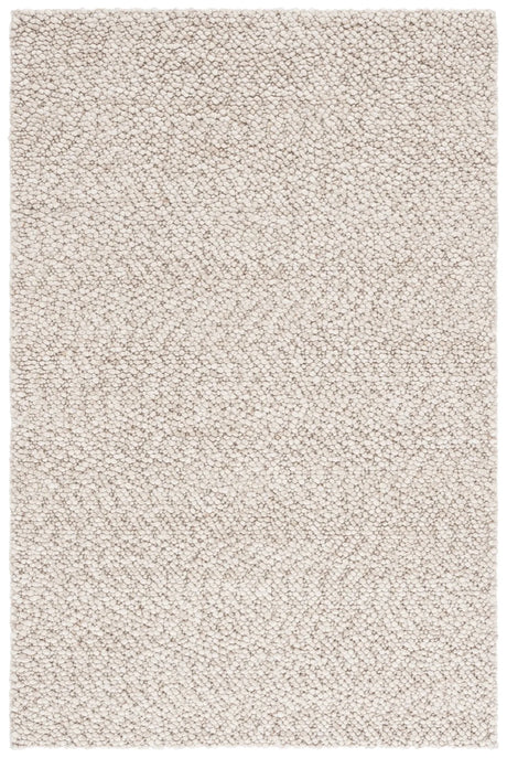 Safavieh Natura 4'-0" x 6'-0" Rug in Beige