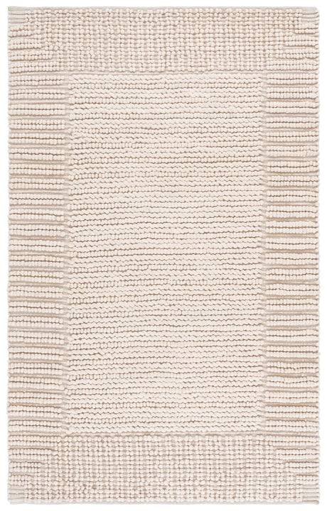 Safavieh Natura 4'-0" x 6'-0" Rug in Beige