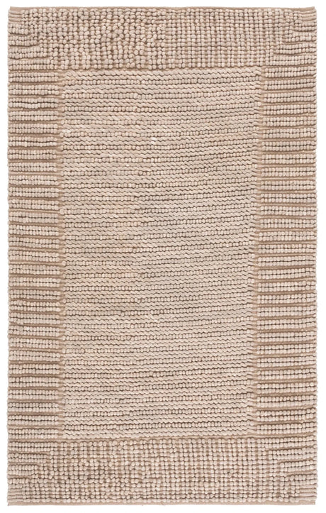 Safavieh Natura 4'-0" x 6'-0" Rug in Taupe