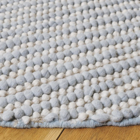 Safavieh Natura 6'-0" x 6'-0" Rug in Light Blue / Ivory