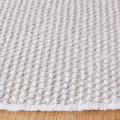 Safavieh Natura Nat324A Ivory/Black Rug.