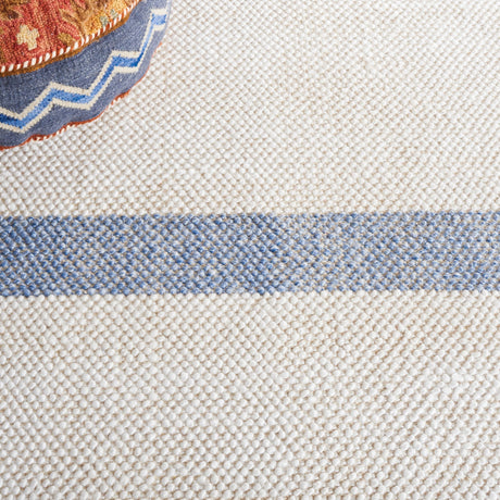 Safavieh Natura Nat324M Ivory/Blue Rug.