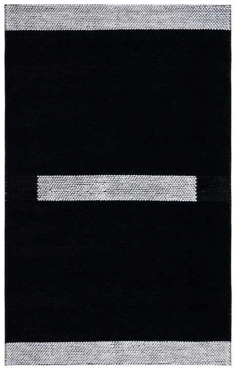 Safavieh Natura Nat324Z Black/Ivory Rug.