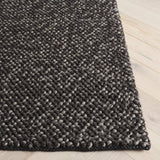 Safavieh Natura 4'-0" x 6'-0" Rug in Black / Grey