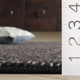 Safavieh Natura 4'-0" x 6'-0" Rug in Black / Grey