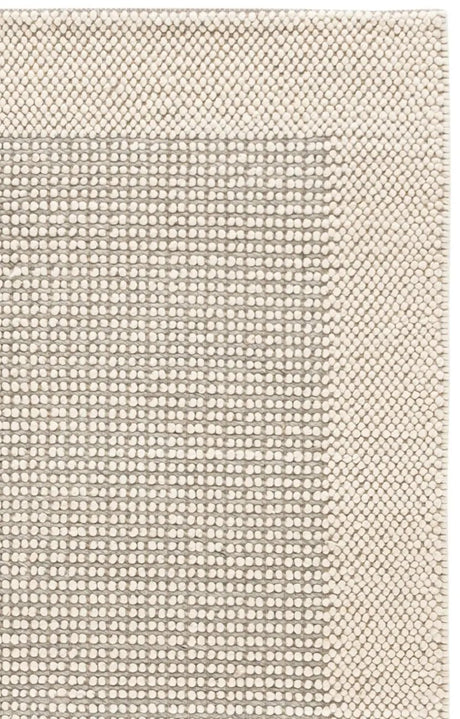 Safavieh Natura 5'-0" x 8'-0" Rug in Ivory / Silver