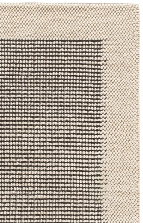 Safavieh Natura 5'-0" x 8'-0" Rug in Ivory / Black