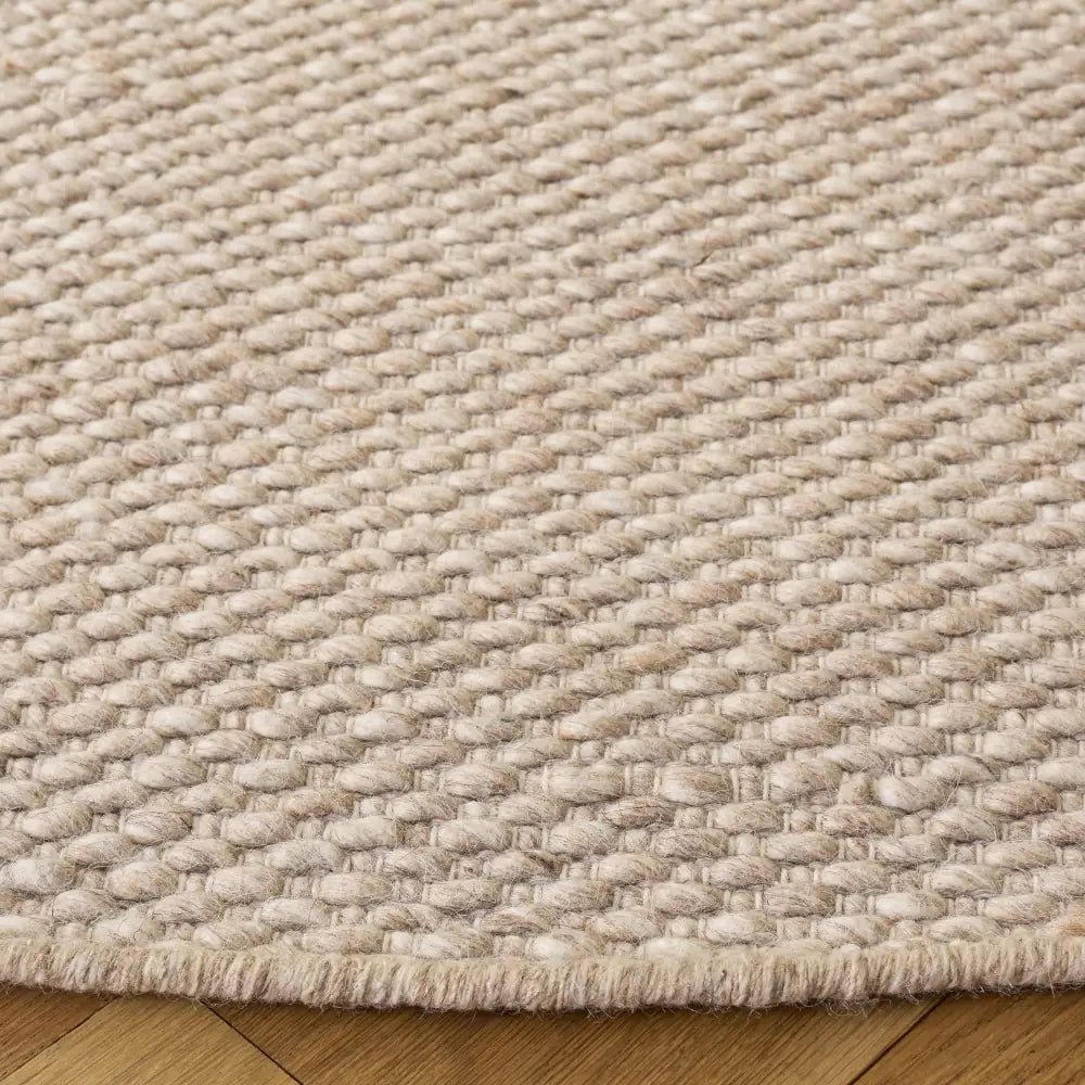 Safavieh Natura 6'-0" x 6'-0" Rug in Beige