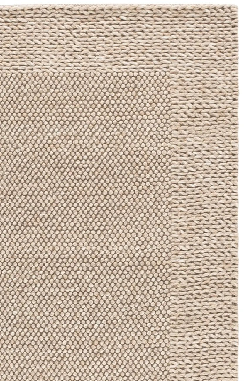 Safavieh Natura 5'-0" x 8'-0" Rug in Natural / Beige