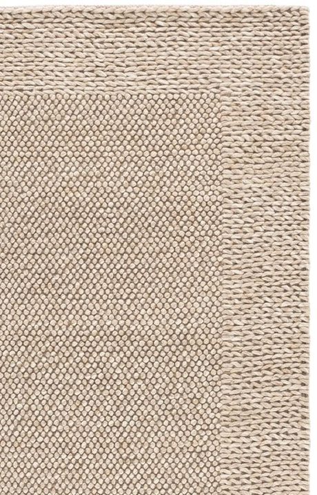 Safavieh Natura 5'-0" x 8'-0" Rug in Natural / Beige