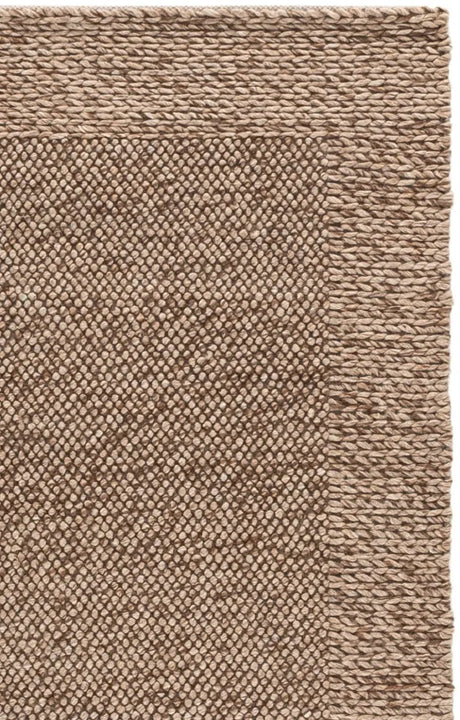 Safavieh Natura 5'-0" x 8'-0" Rug in Light Brown