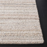 Safavieh Natura 4'-0" x 6'-0" Rug in Beige