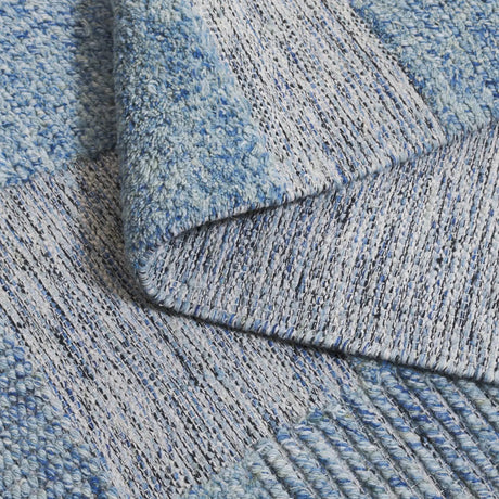 Safavieh Natura 2'-3" x 9'-0" Rug in Blue / Grey