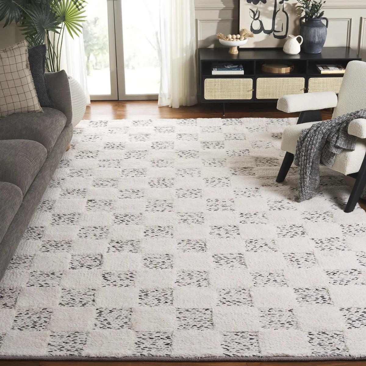 Safavieh Natura 6'-0" x 9'-0" Rug in Ivory / Black