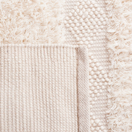Safavieh Natura Nat722A Ivory Rug.
