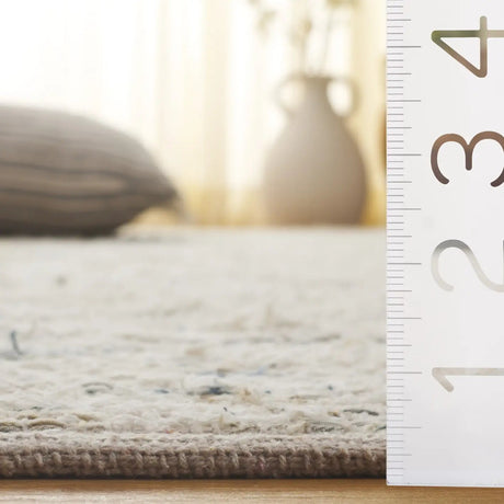Safavieh Natura 4'-0" x 6'-0" Rug in Blue / Ivory
