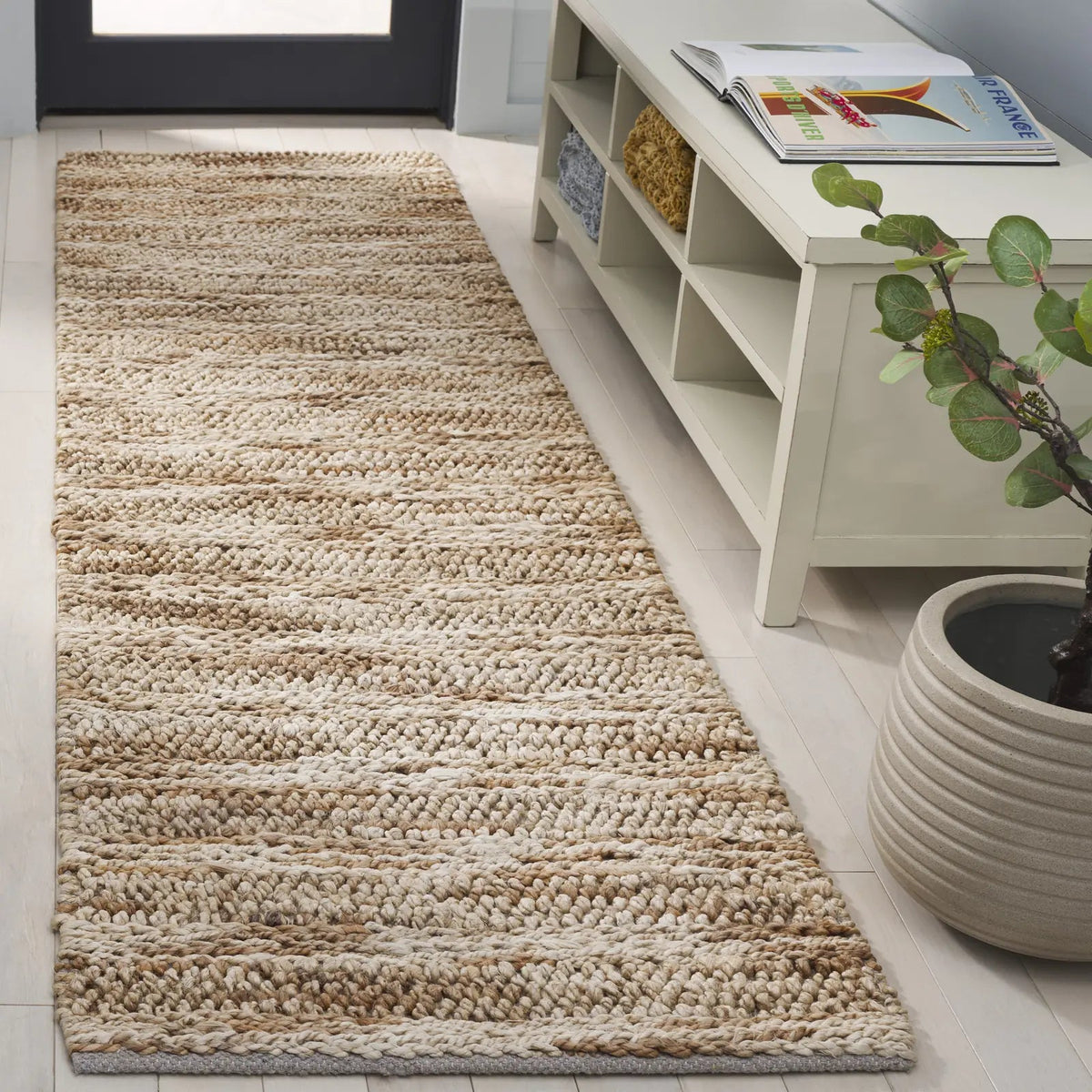 Safavieh Natural Fiber Couture 2'-3" x 8'-0" Rug in Ivory / Natural
