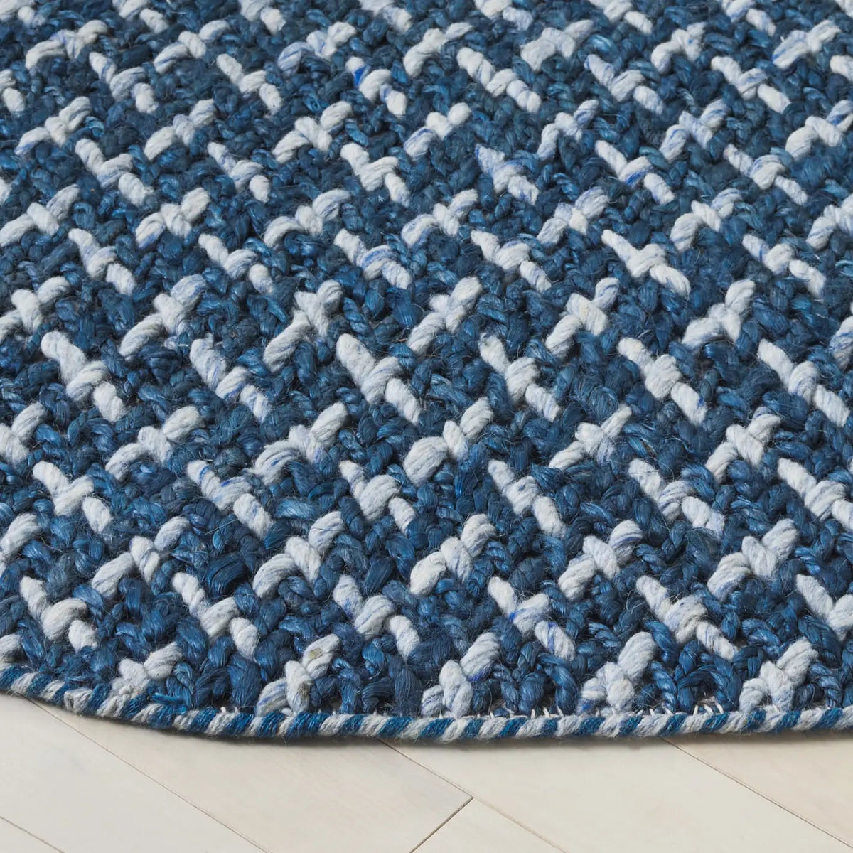 Safavieh Natural Fiber Couture 6'-0" x 6'-0" Rug in Blue / Light Grey