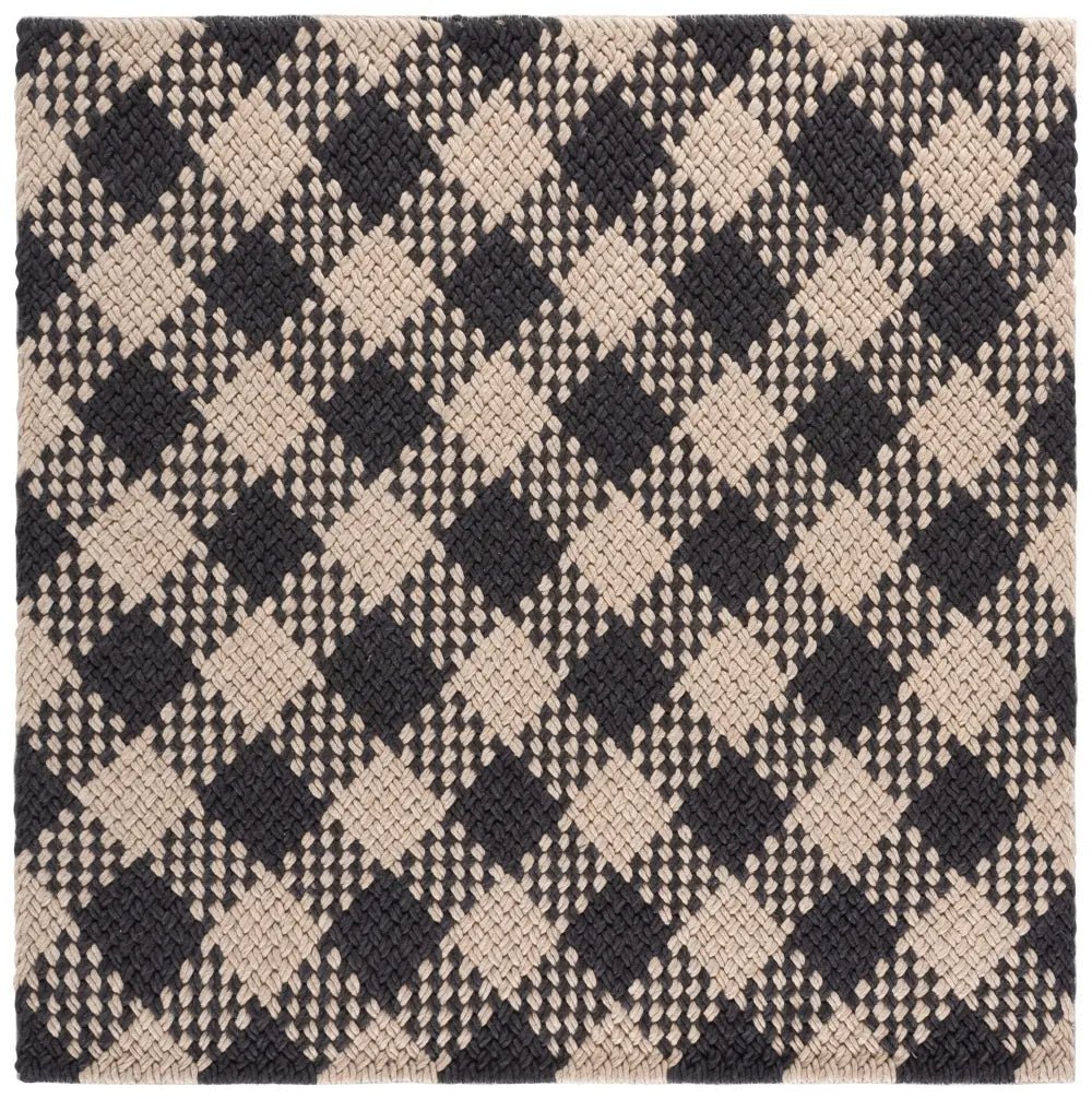 Safavieh Natural Fiber Couture 6'-0" x 6'-0" Rug in Black / Beige