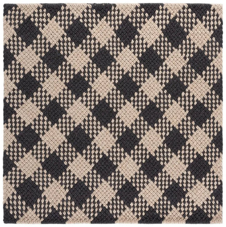 Safavieh Natural Fiber Couture 6'-0" x 6'-0" Rug in Black / Beige