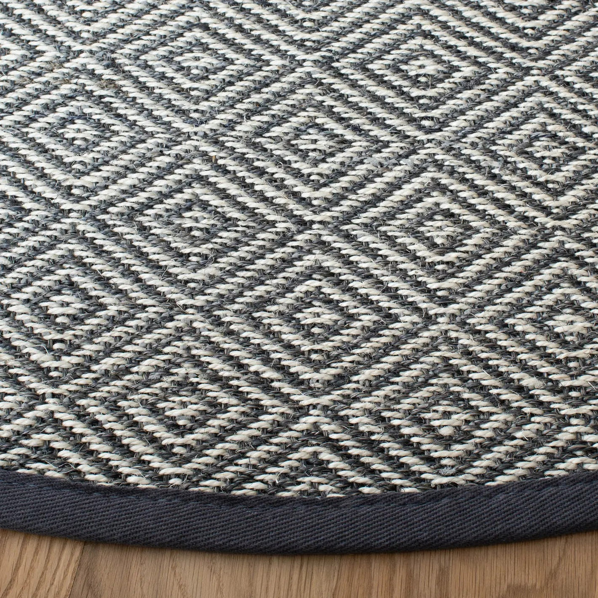 Safavieh Natural Fiber 6'-0" x 6'-0" Rug in Natural / Dark Grey