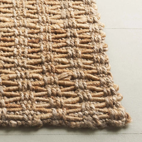Safavieh Natural Fiber 4'-0" x 6'-0" Rug in Natural