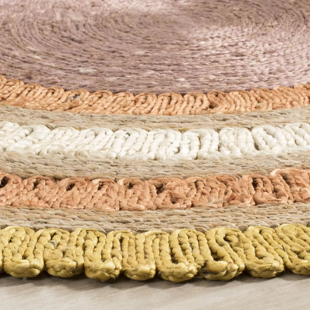 Safavieh Natural Fiber 5'-0" x 5'-0" Rug in Gold / Multi