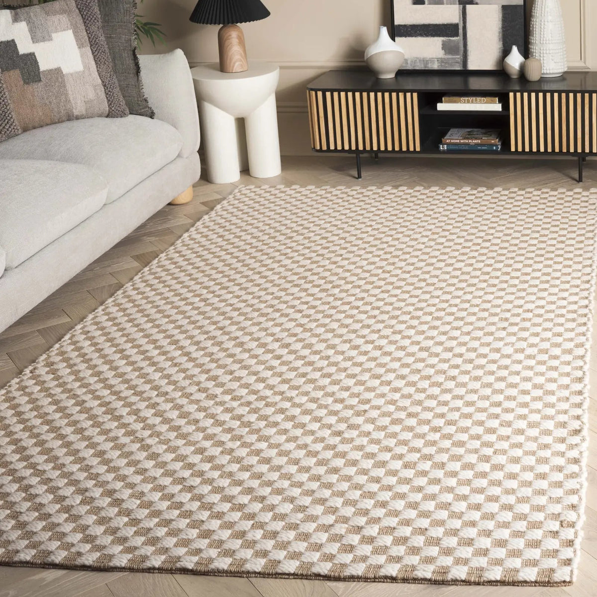 Safavieh Natural Fiber 4'-0" x 6'-0" Rug in Ivory / Natural