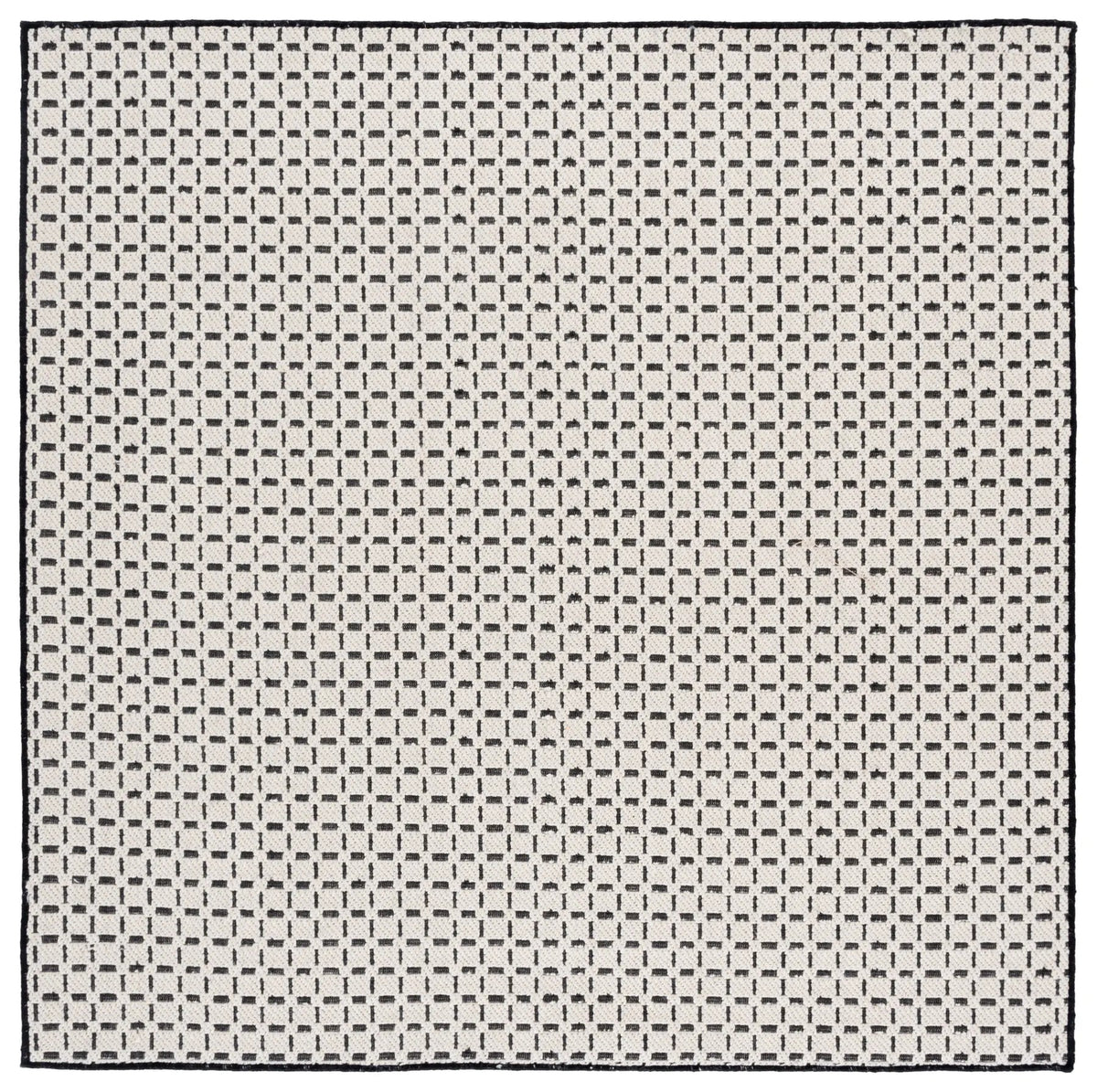 Safavieh Natural Fiber 6'-0" x 6'-0" Rug in Ivory / Black