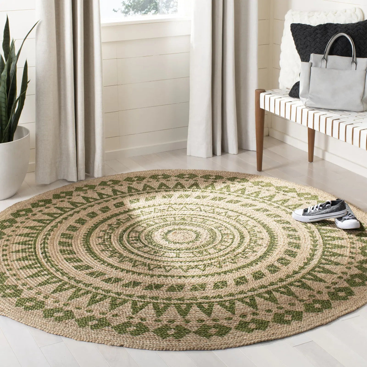 Safavieh Natural Fiber 5'-0" x 5'-0" Rug in Green / Natural