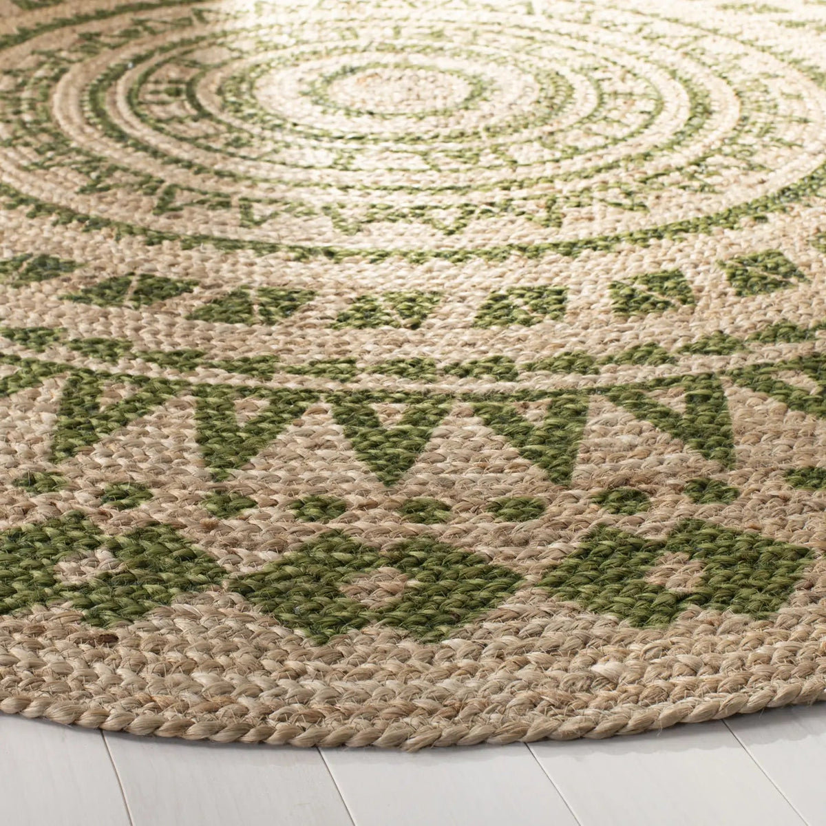 Safavieh Natural Fiber 5'-0" x 5'-0" Rug in Green / Natural