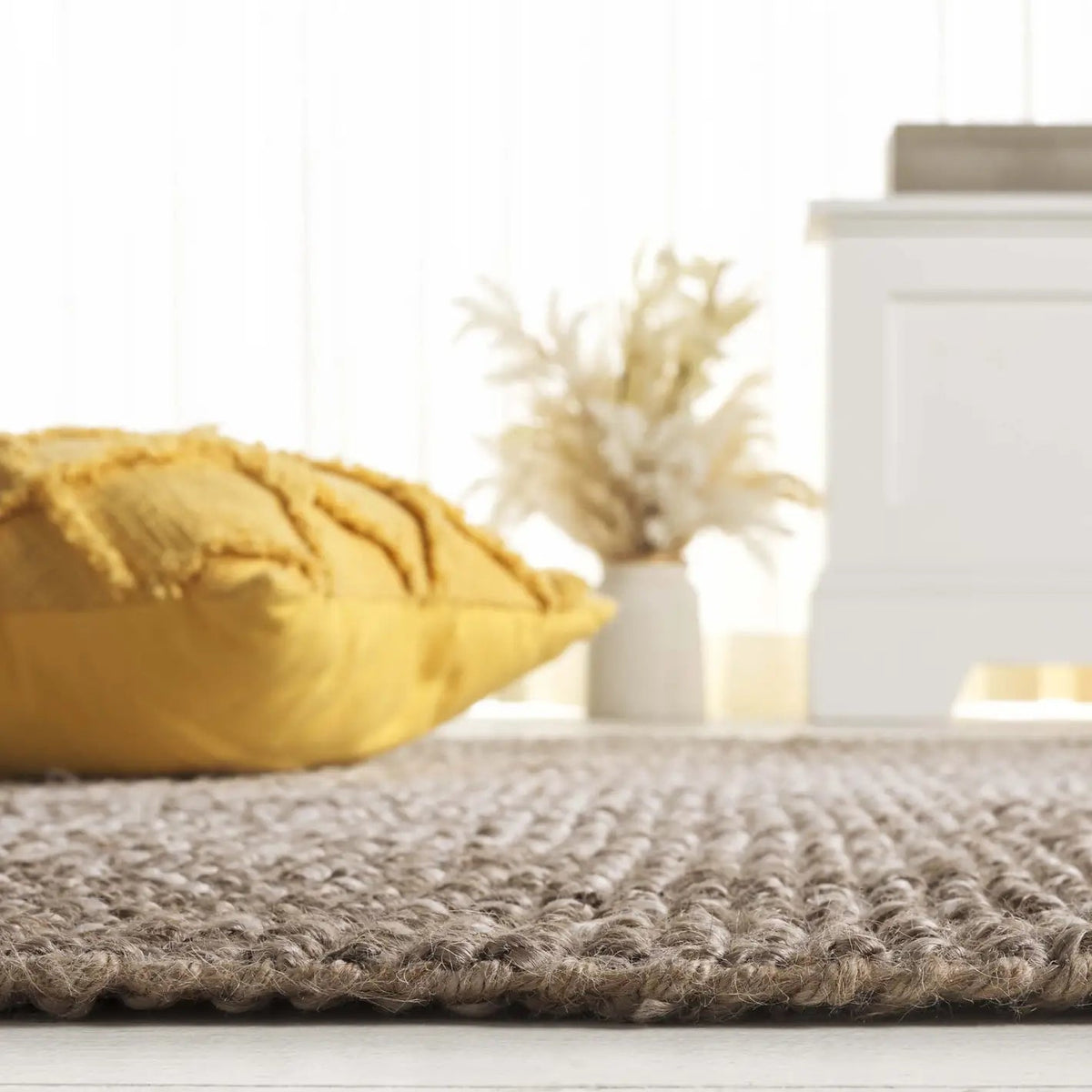 Safavieh Natural Fiber 4'-0" x 6'-0" Rug in Ivory / Grey