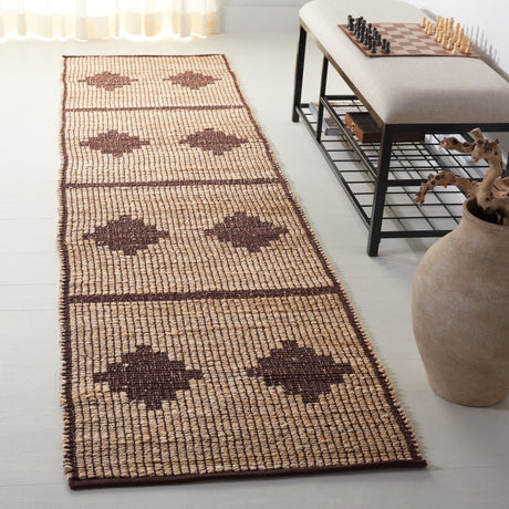 Safavieh Natural Fiber Nf878A Natural/Brown Rug.