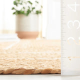 Safavieh Natural Fiber 4'-0" x 6'-0" Rug in Natural / Ivory
