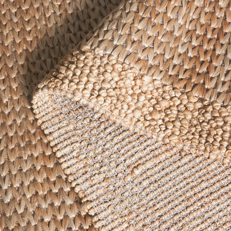 Safavieh Natural Fiber 4'-0" x 6'-0" Rug in Natural