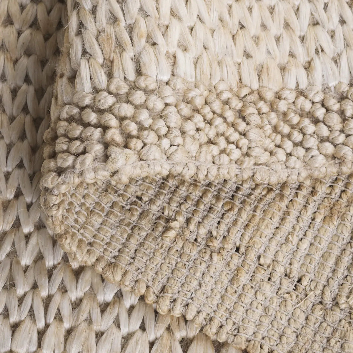 Safavieh Natural Fiber 4'-0" x 6'-0" Rug in Beige