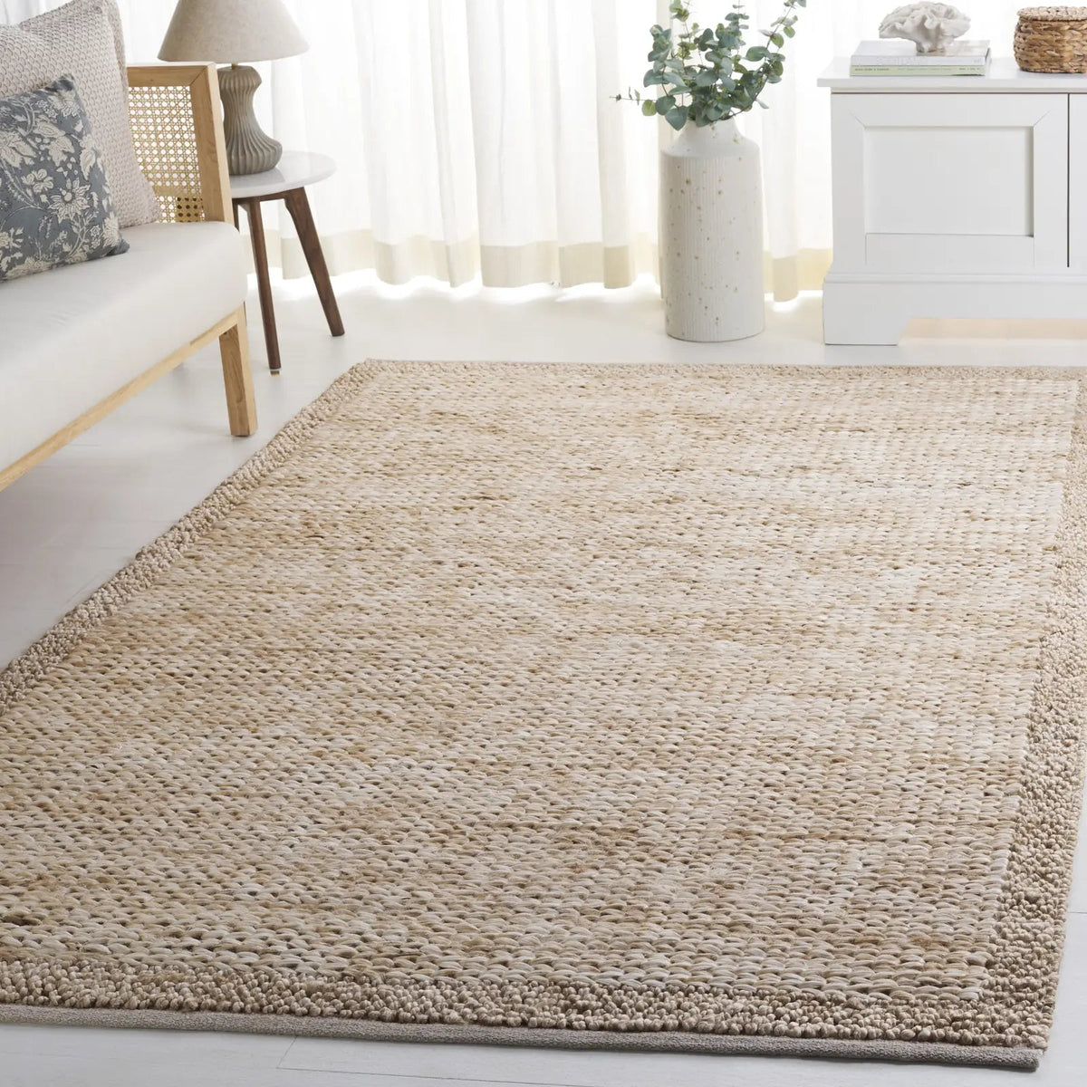 Safavieh Natural Fiber 4'-0" x 6'-0" Rug in Beige