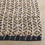 Safavieh Natural Fiber 4'-0" x 6'-0" Rug in Natural / Black