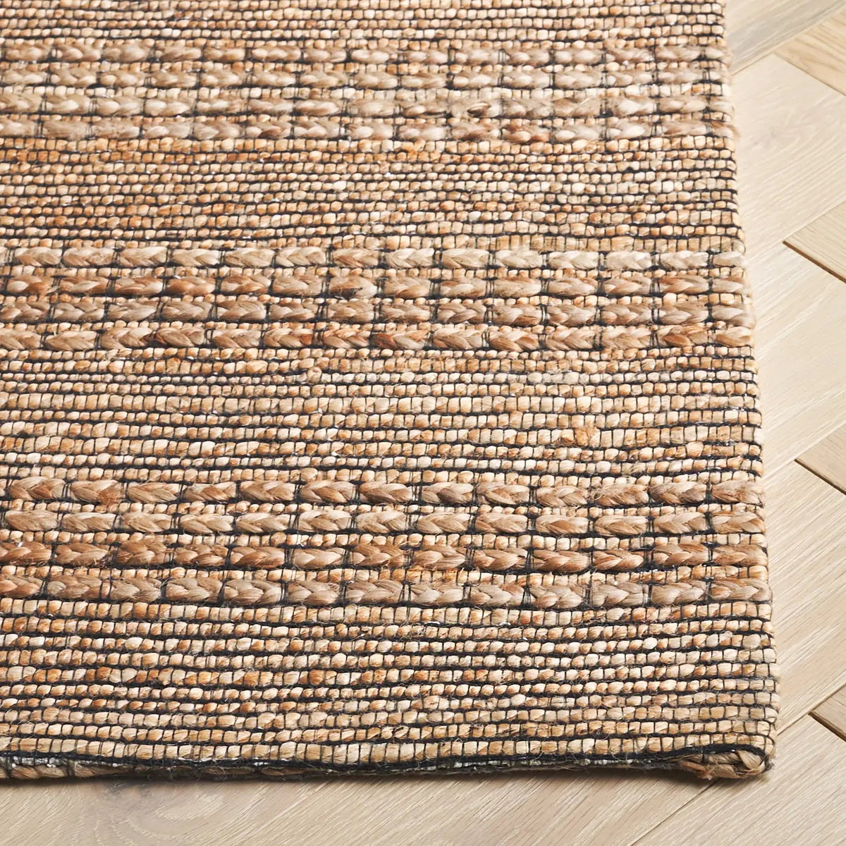 Safavieh Natural Fiber 4'-0" x 6'-0" Rug in Natural / Brown
