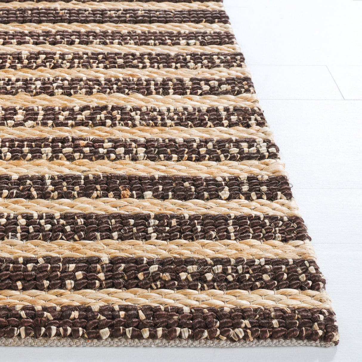 Safavieh Natural Fiber Nfb779T Natural/Brown Rug.