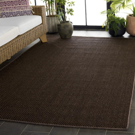 Safavieh Natural Fiber 4'-0" x 6'-0" Rug in Brown / Brown