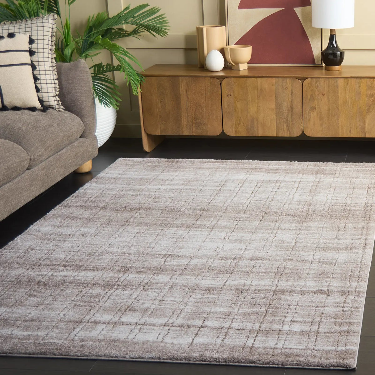 Safavieh Northport 800 4'-0" x 6'-0" Rug in Taupe / Ivory