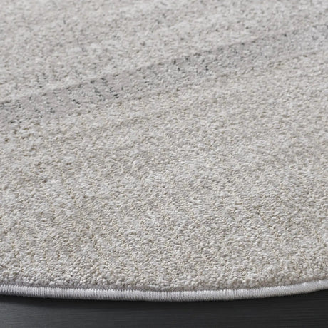 Safavieh Northport 6'-7" x 6'-7" Rug in Ivory / Grey