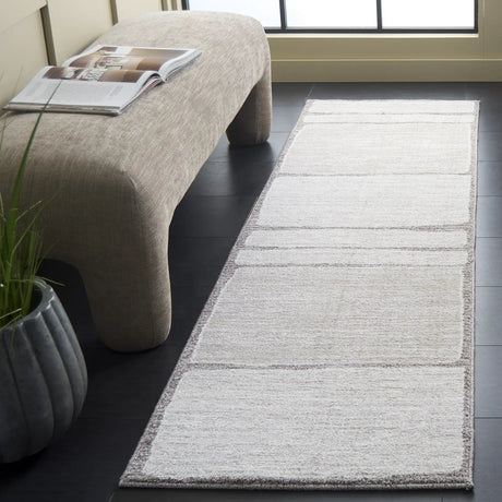 Safavieh Northport 2'-2" x 8'-0" Rug in Ivory / Beige