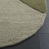 Safavieh Novelty 5'-0" x 8'-0" Rug in Green