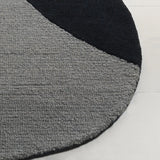 Safavieh Novelty 5'-0" x 8'-0" Rug in Black / Grey