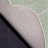 Safavieh Novelty 5'-0" x 8'-0" Rug in Green