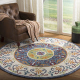 Safavieh Novelty 5'-0" x 5'-0" Rug in Blue / Ivory