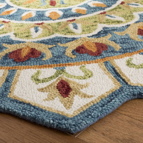 Safavieh Novelty 6'-0" x 6'-0" Rug in Ivory / Blue