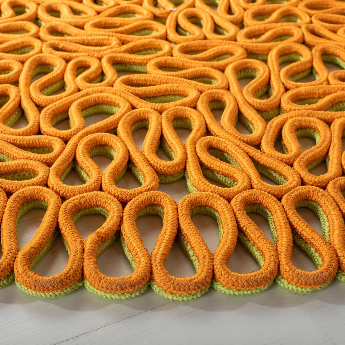 Safavieh Novelty 5'-0" x 5'-0" Rug in Orange / Green